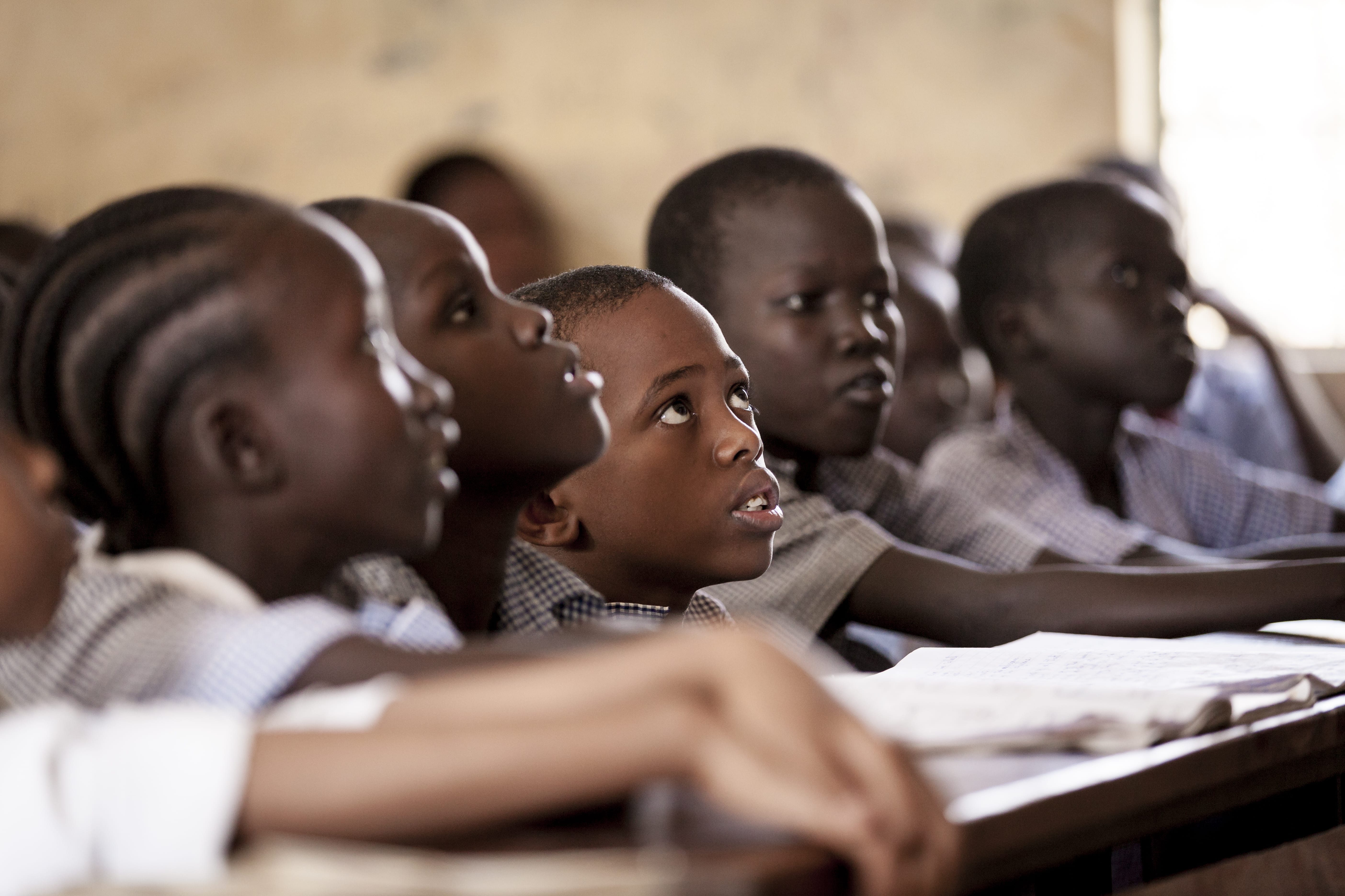 Grade 6 class at Mogadishu Primary School, Kakuma refugee camp, Kenya