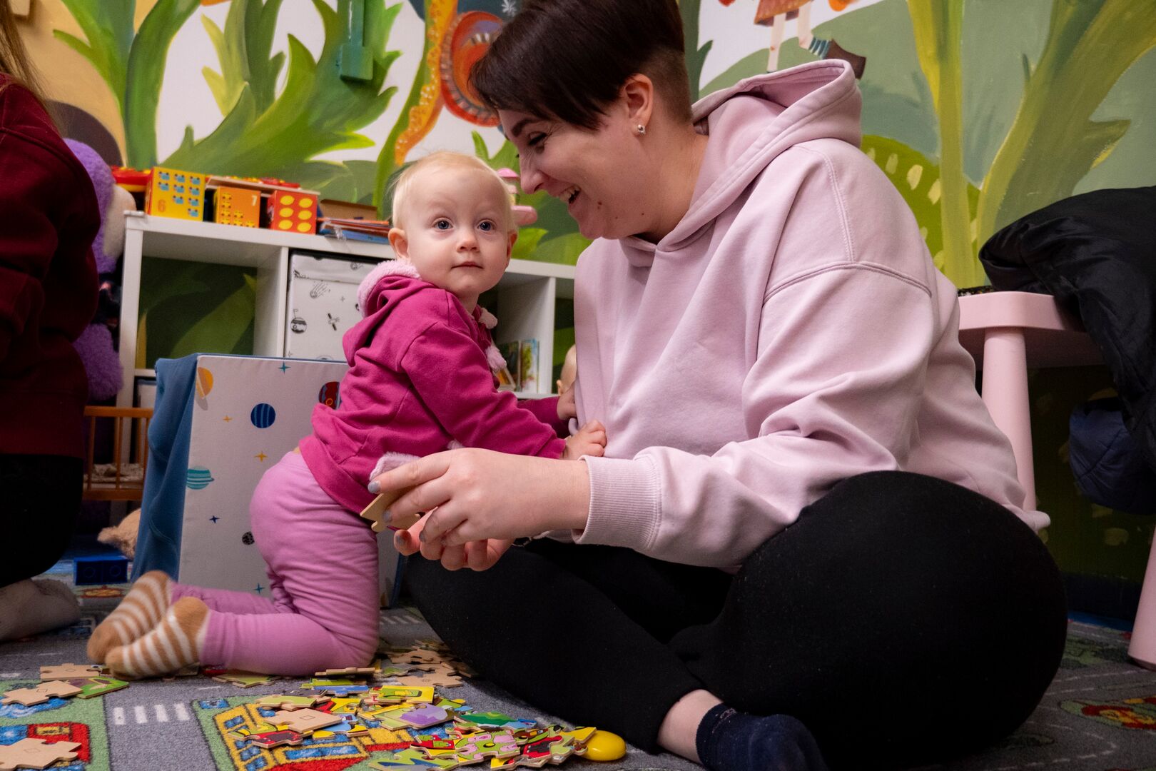 Young Mothers’ Club supports refugee women and their children.