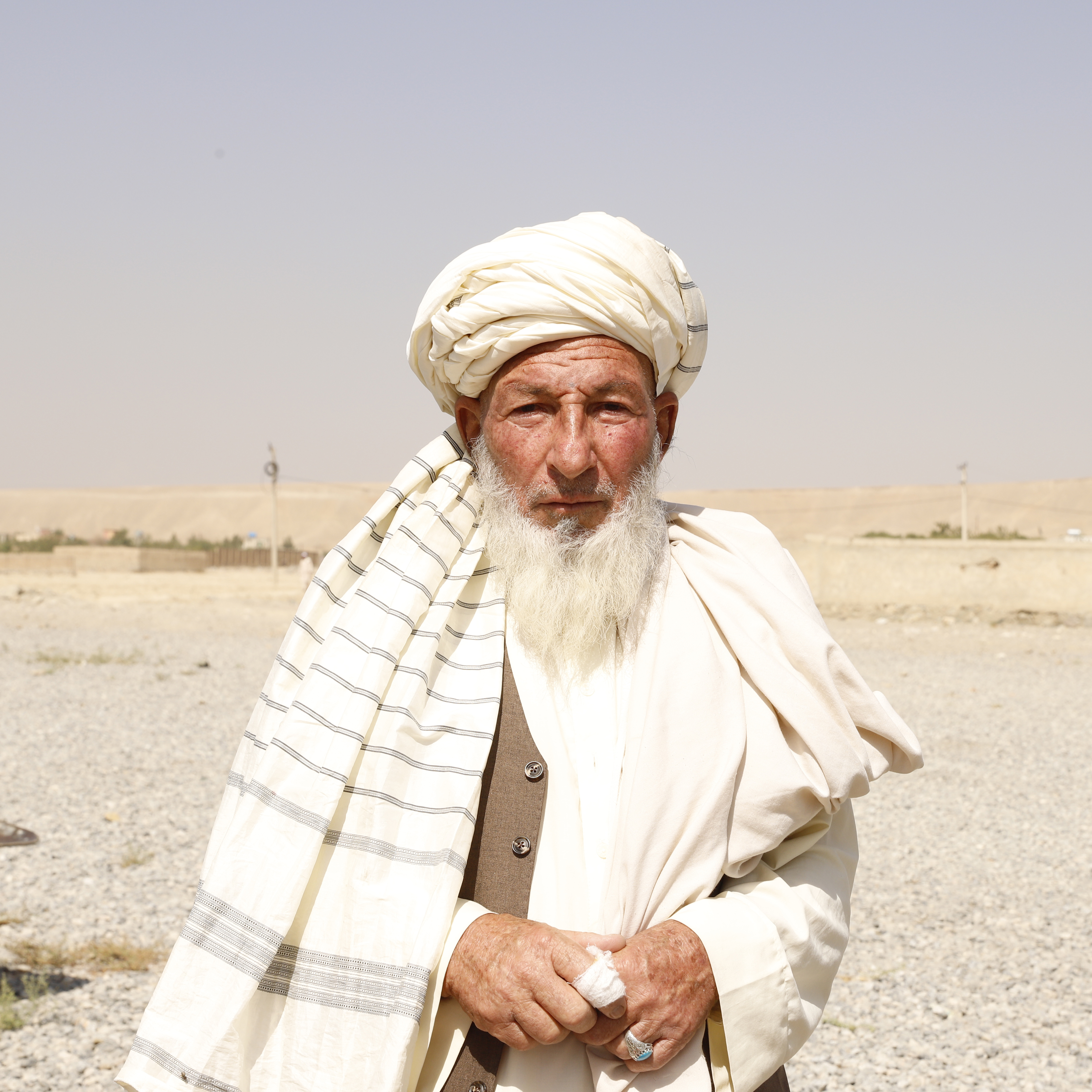 Afghanistan. Cash Distribution In Kabul Copy