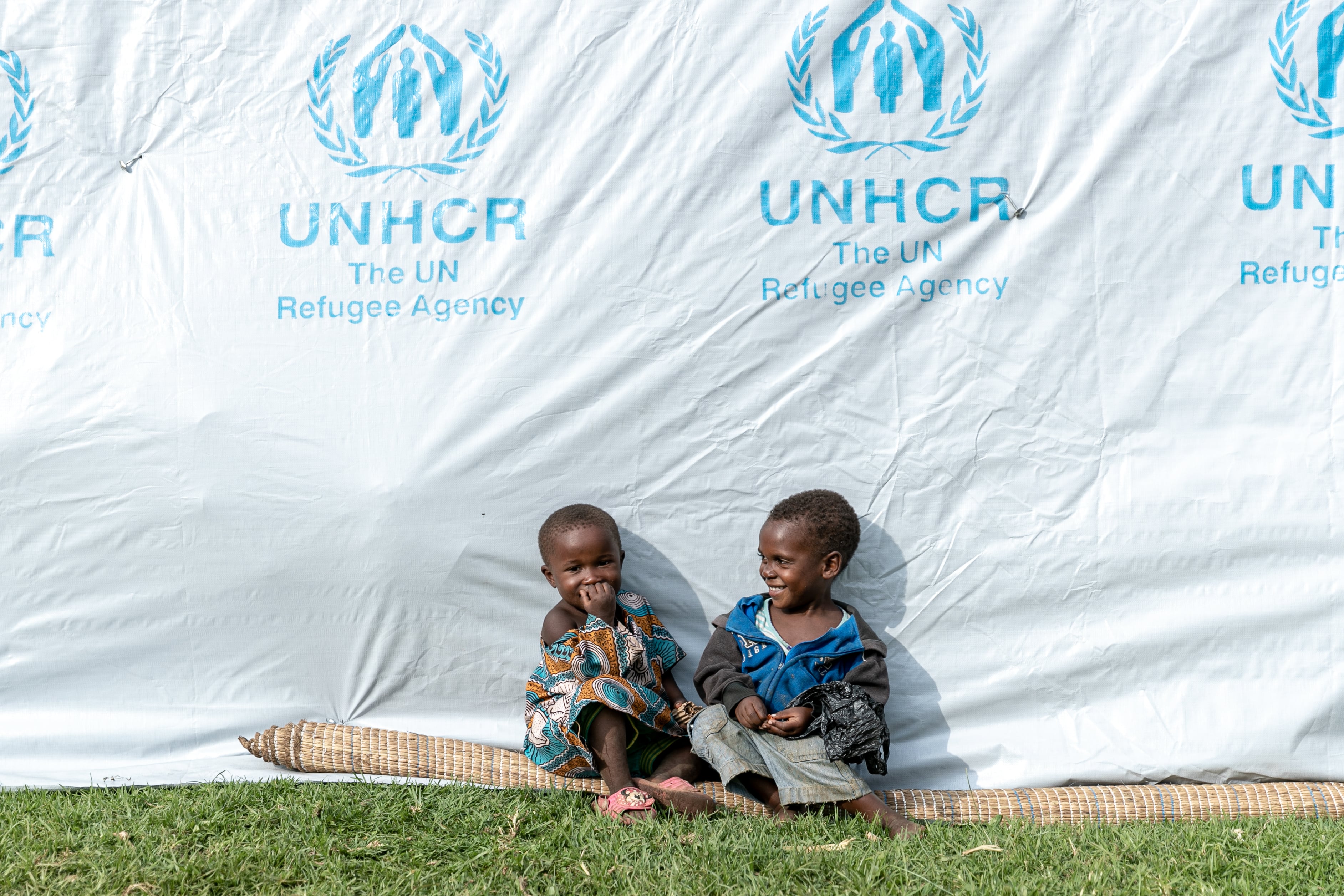 UNHCR provided emergency support for hundreds of Congolese who fled on foot into Rwanda to escape the eruption of the Nyiragongo volcano on 22 May 2021, many separated from their families.